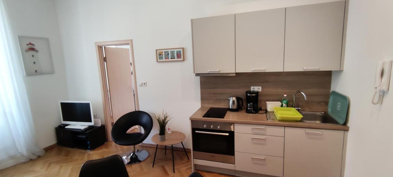 أوباتيا Apartment Milani With Private Garage المظهر الخارجي الصورة